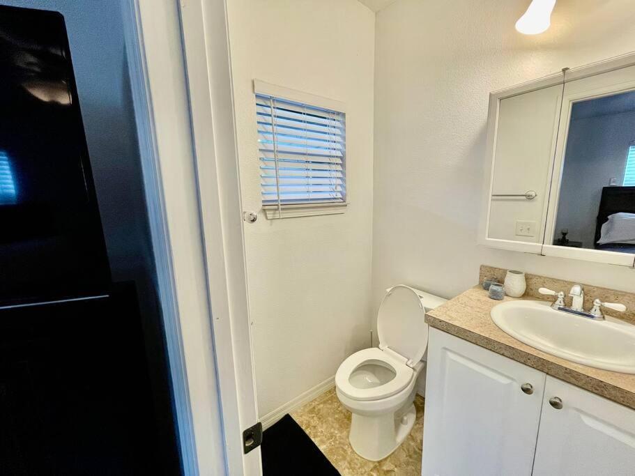 Cozy Modest Home Near Universal Studios/Volcanobay Orlando Buitenkant foto