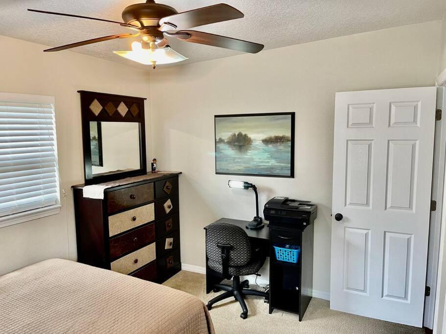 Cozy Modest Home Near Universal Studios/Volcanobay Orlando Buitenkant foto